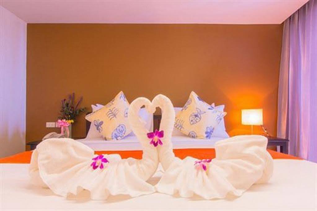 All Together Suite Hotel Bangkok Ngoại thất bức ảnh